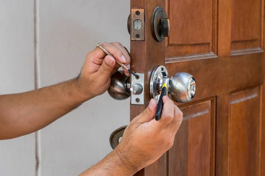 Experienced Door Repair Duluth, GA